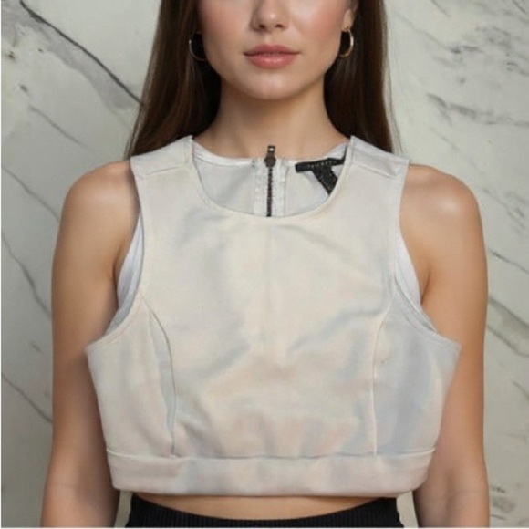 Cut Out Belt Back White Crop Top - Picture 8 of 8